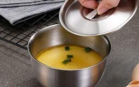 不锈钢碗可以放锅里蒸吗，不锈钢碗能上锅蒸吗