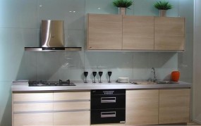 厨房橱柜门用哪种比较实用好看又实用的材料